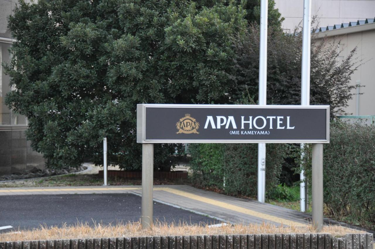 Apa Hotel Mie Камеяма Екстериор снимка